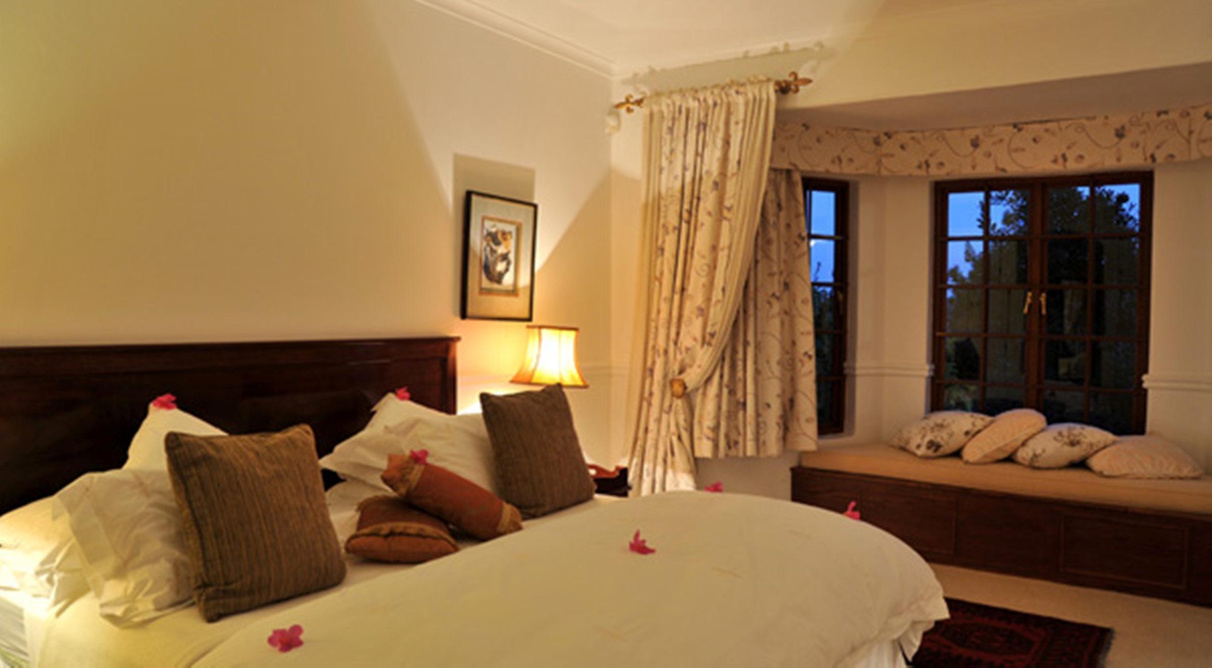 Highgrove House Country Hotel, Restaurant, Farm & Spa Kiepersol Dış mekan fotoğraf