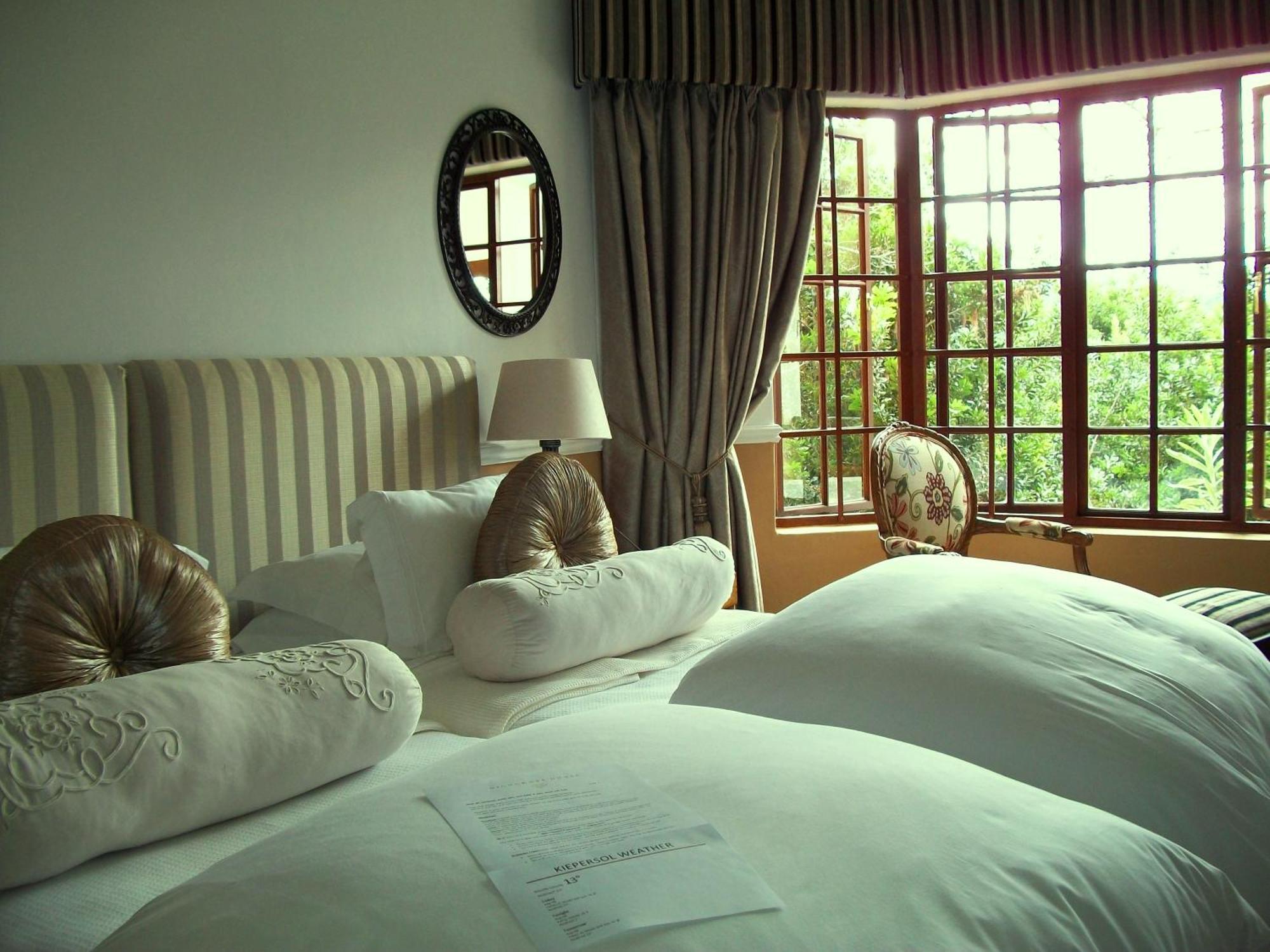 Highgrove House Country Hotel, Restaurant, Farm & Spa Kiepersol Dış mekan fotoğraf