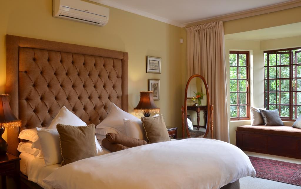 Highgrove House Country Hotel, Restaurant, Farm & Spa Kiepersol Dış mekan fotoğraf